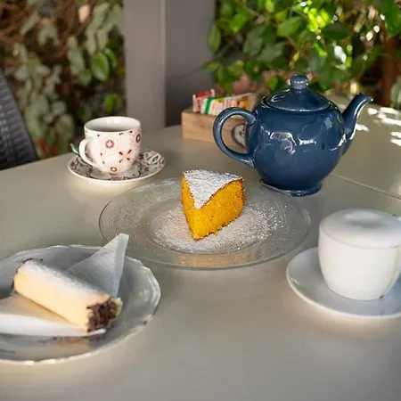 Domo Orise In Pieno Centro Bed & Breakfast Orosei