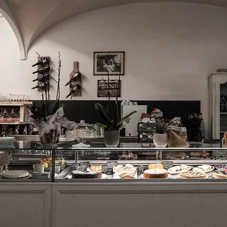 Bed & Breakfast Domo Orise In Pieno Centro Orosei